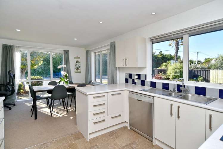 153 Beach Road_1
