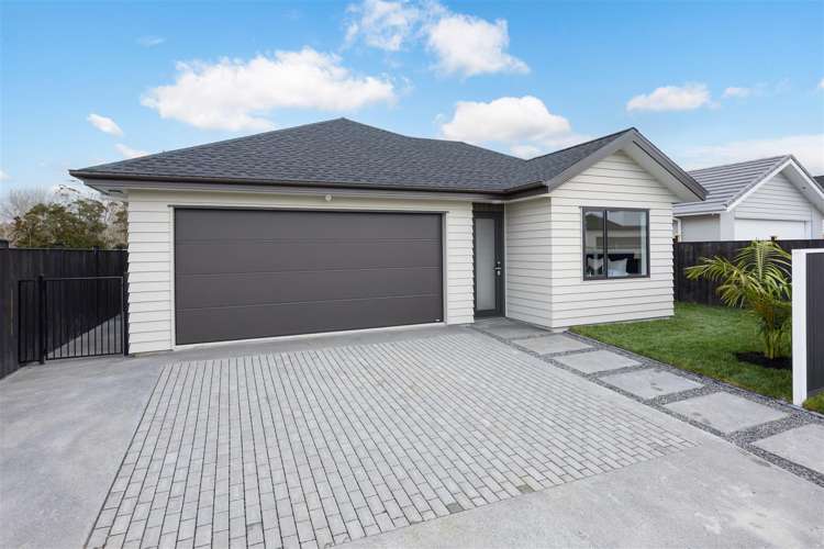 74 Argent Lane Wainui_24