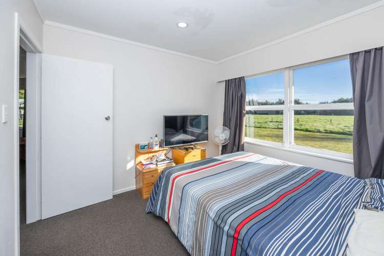 588 Holland Road Eureka_13