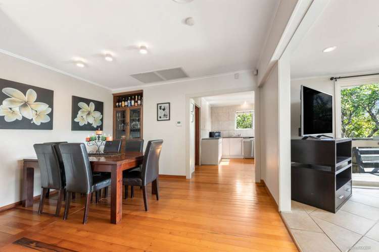 4191 Great North Road Glen Eden_11