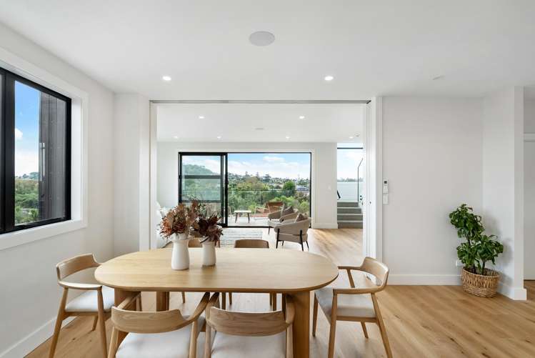 8/2 Valonia Street New Windsor_7