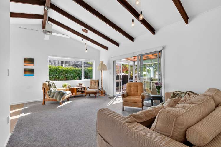 2/47 Neale Avenue Stoke_2