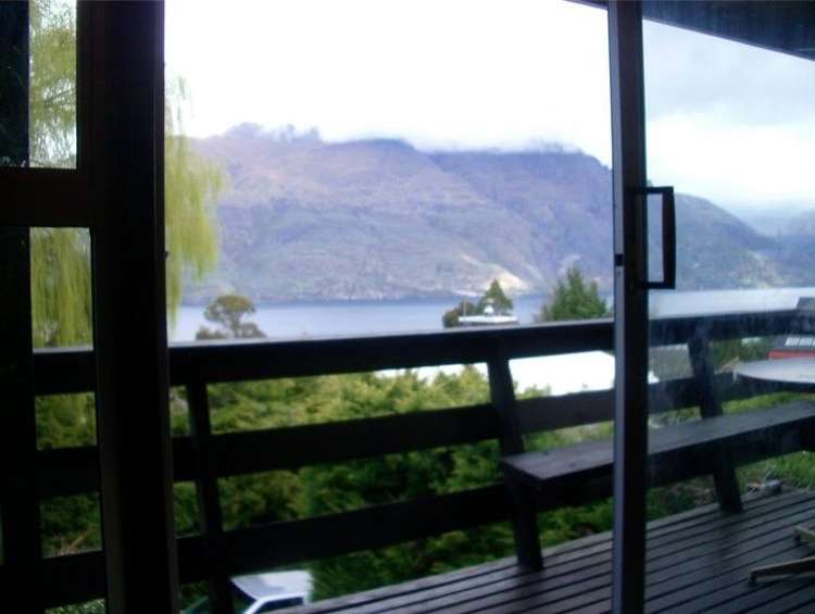 16 Williams Street Fernhill/Sunshine Bay_11