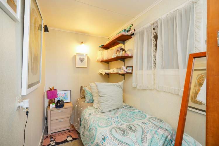 24 Mackenzie Street Winton_9