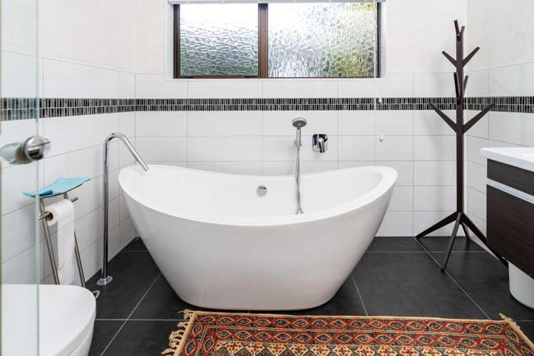 17 Butavas Street Khandallah_17