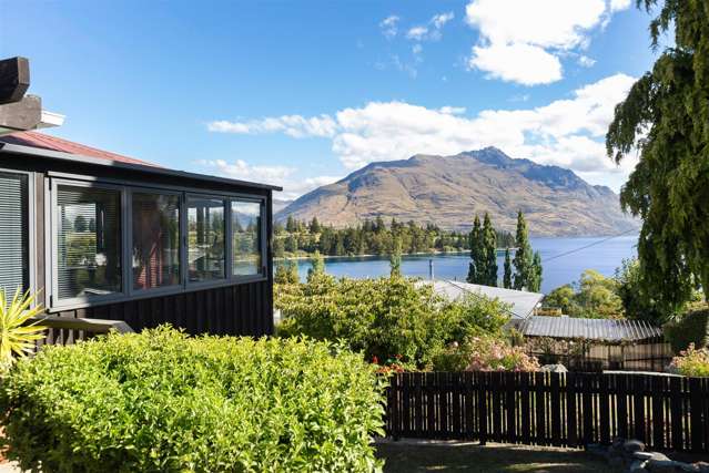 9 Suburb Street Queenstown_1