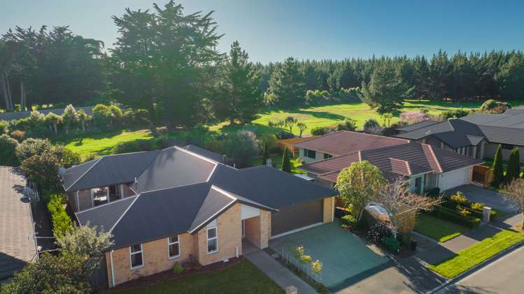 24 Reka Street Parklands_25