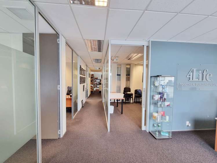 Unit G1/27-29 William Pickering Drive Rosedale_3