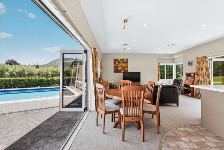 5 Riverpark Drive Kuratau_21