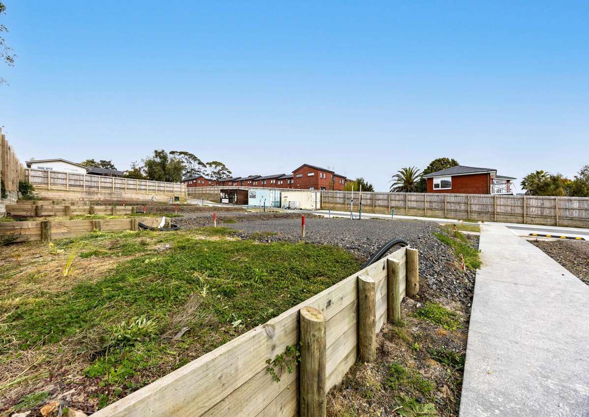 101 & 103 Awaroa Road and 9 & 11 Sunhill Road_3