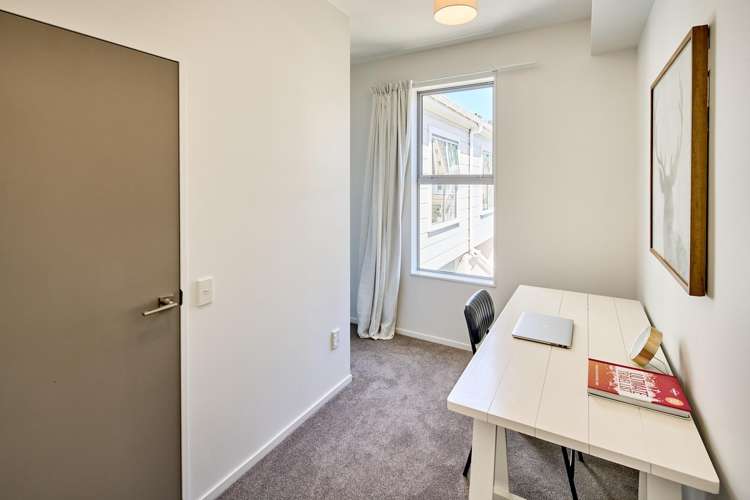 35 Karo Drive Te Aro_15