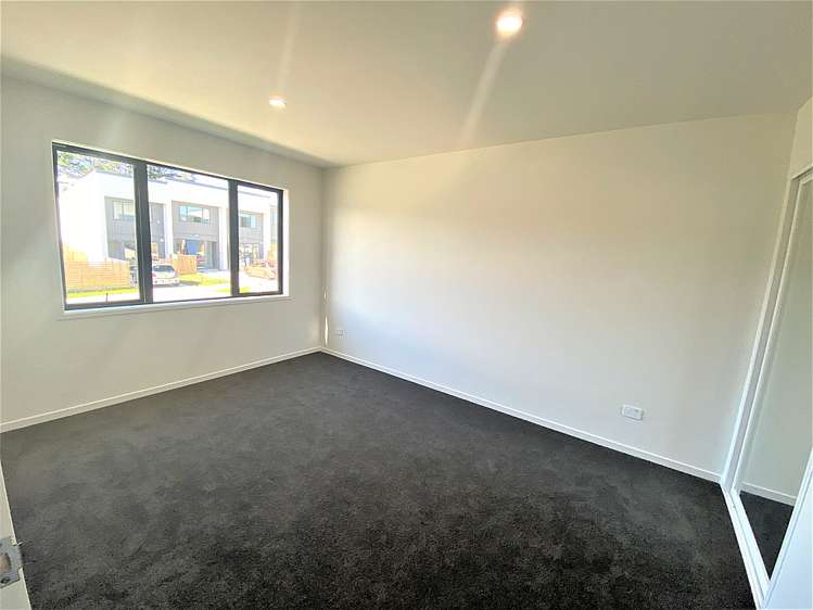 12 Karoro Road Flat Bush_9