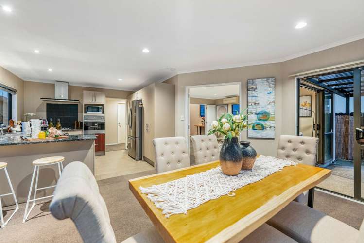 4a Dapple Place Flat Bush_7