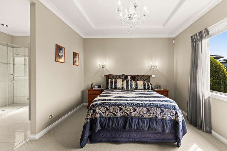 54 Squire Drive Awatoto_13