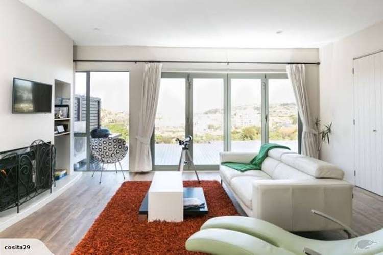 270 Alec Craig Way Gulf Harbour_1