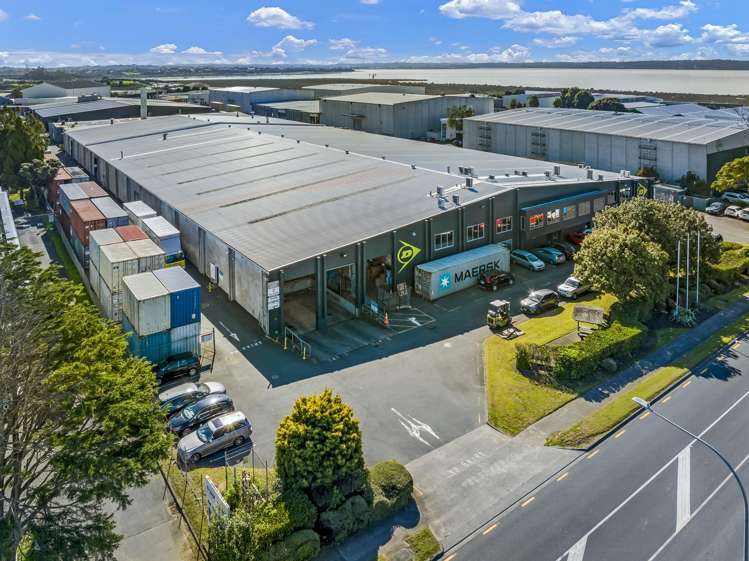 670 Rosebank Road Avondale_1