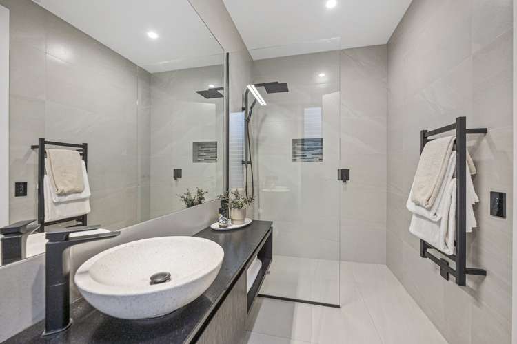 19 Kingfisher Grove Greenhithe_30