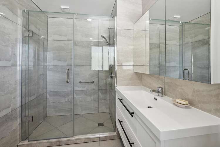 90 Cedar Terrace Stanmore Bay_16