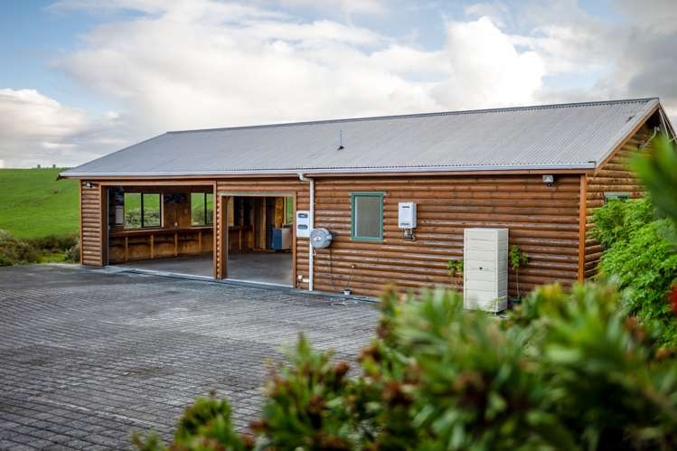 7221 State Highway 1 Pakaraka_16