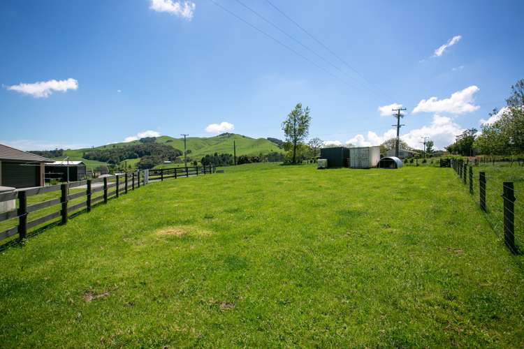 160 Hewson Road Rotoorangi_16