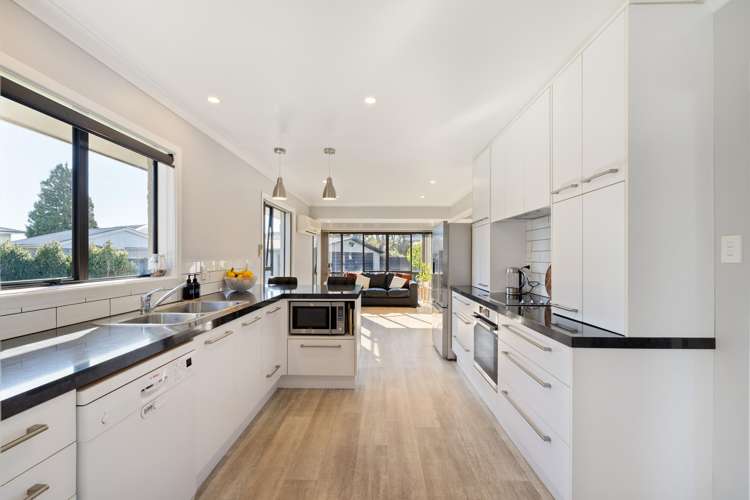 23 Glenora Place Hornby_5