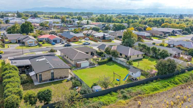 15 Benner Drive Ngatea_24