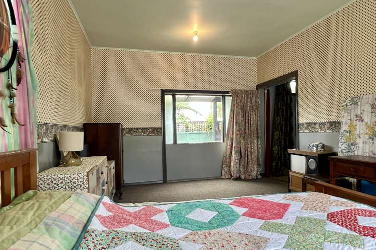 56 McGill Street Waimangaroa_16