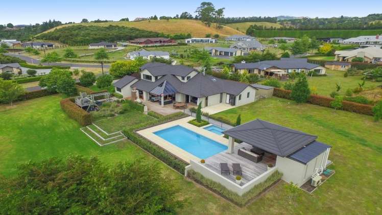 3 Pinasta Place Oropi_5