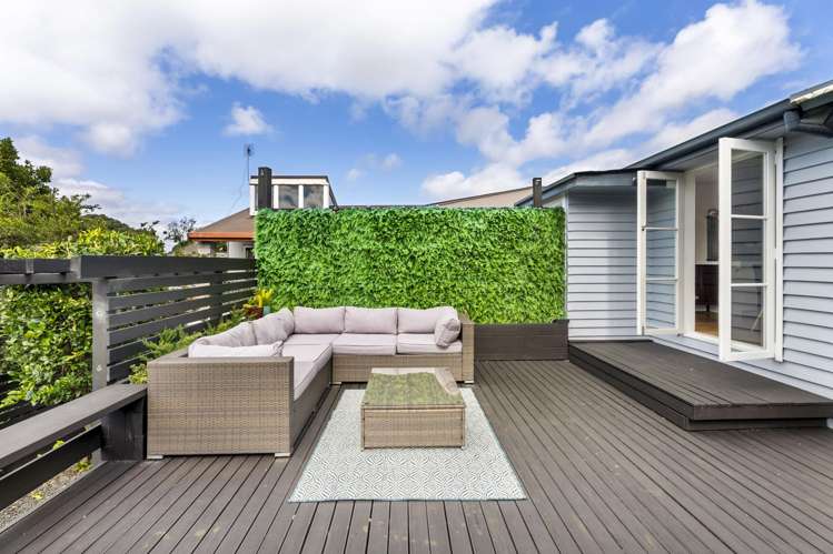 245 Mount Smart Road Onehunga_12