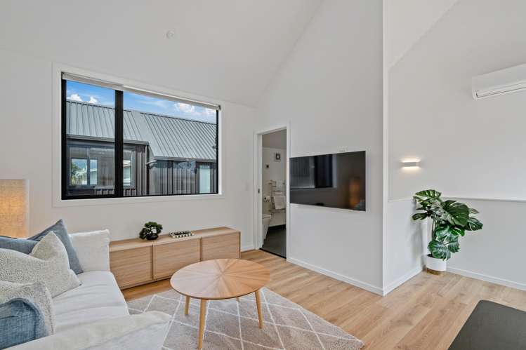 6 Sterling Lane Queenstown_3