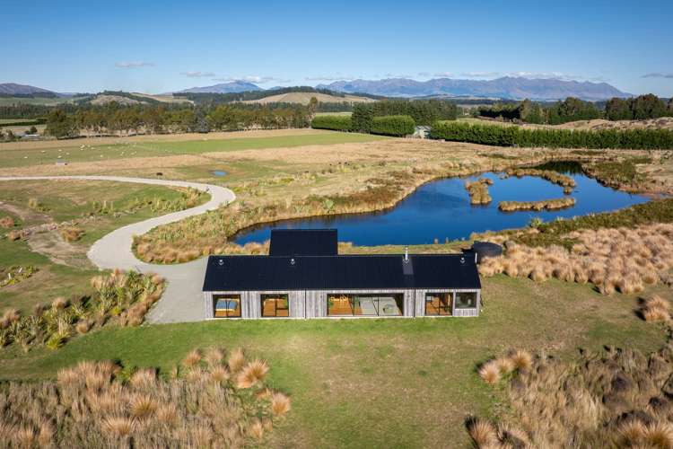 299a Sinclair Road Te Anau_25