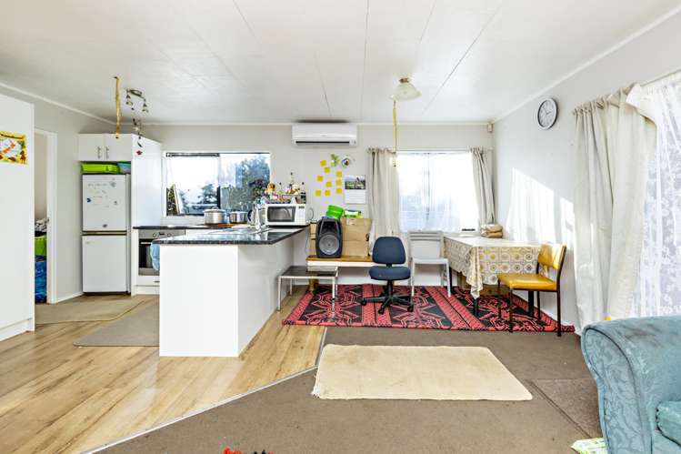 3/22 Barneys Farm Road Clendon Park_6