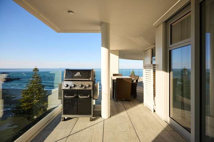 10A/2 Marine Parade Mount Maunganui_9