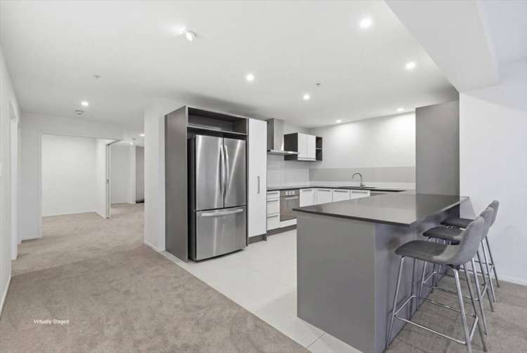 4A3/29 Maunganui Road - Cayman Apartments 11229_5