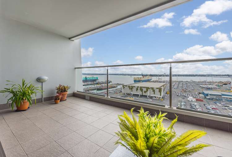 1408/18 Beach Road Auckland Central_5