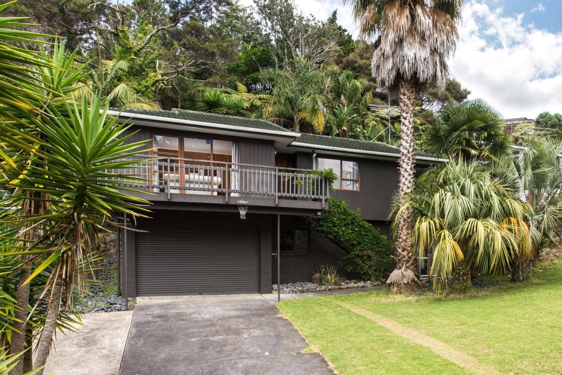 86 Ayton Drive Totara Vale_0