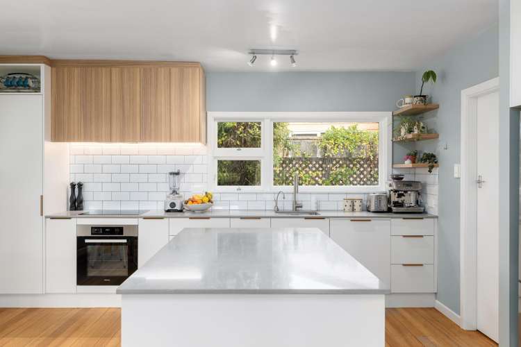 27 Whero Avenue Diamond Harbour_3