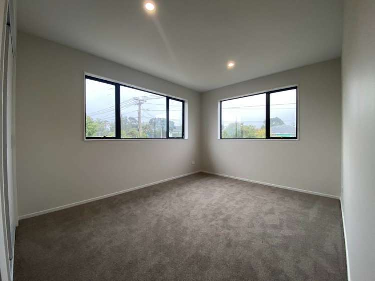 20 Neil Avenue Te Atatu Peninsula_11