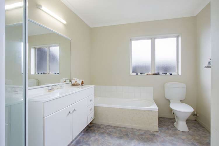 100 Kensington Road Waihi_11