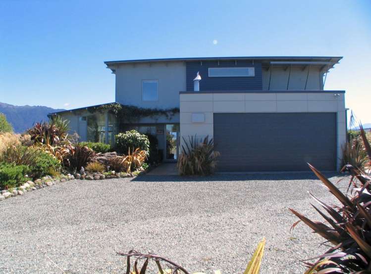 171 Aparima Drive Te Anau_21