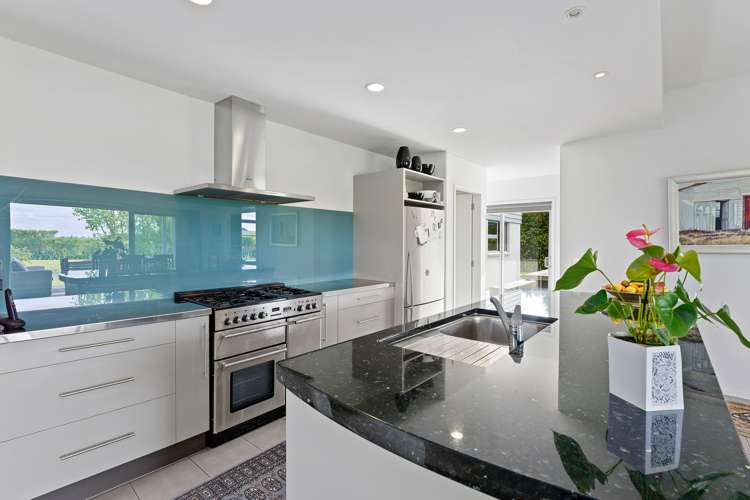 56 Harper Road Otaki_9