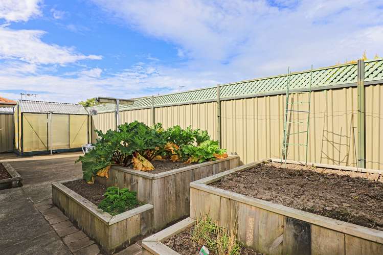 3 Aintree Place Taradale_15