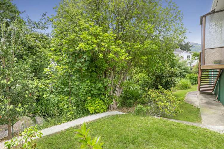 2/3 The Ridgeway Enner Glynn_6