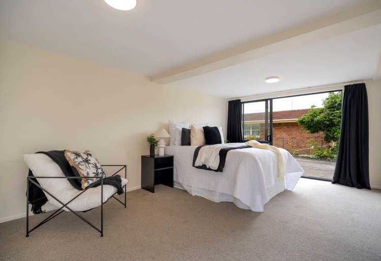 Upland Street Brookfield_13