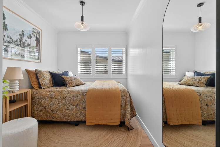 6 Pemberton Crescent Greerton_11