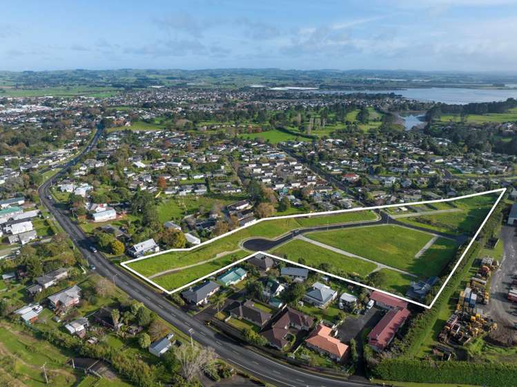 2A Hamilton Drive Waiuku_4