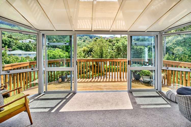 35 Lincoln Avenue Tawa_5