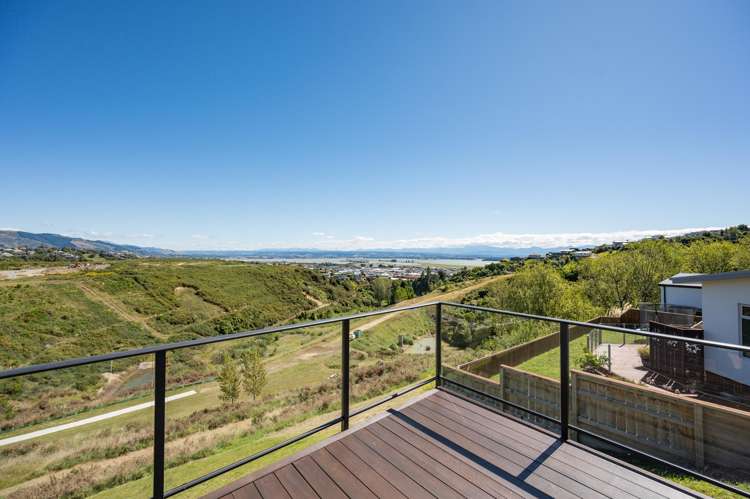 5 Buckingham Court Wakatu_24