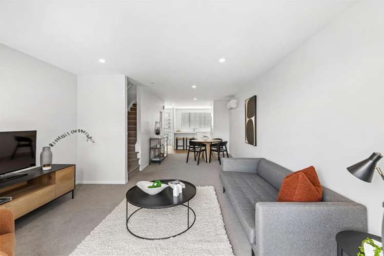 22 Memorial Park Lane Hobsonville_10