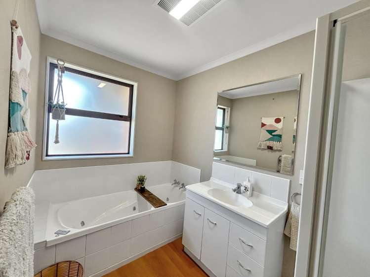 66 Geneva Terrace 2140_9